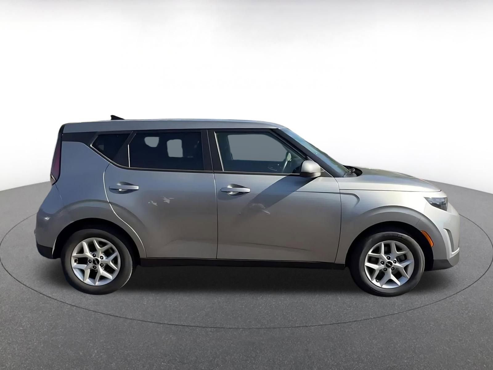 Thumbnail: 2025 Kia Soul - 16