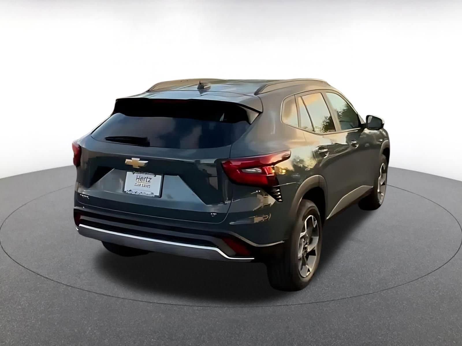 Thumbnail: 2025 Chevrolet Trax - 14