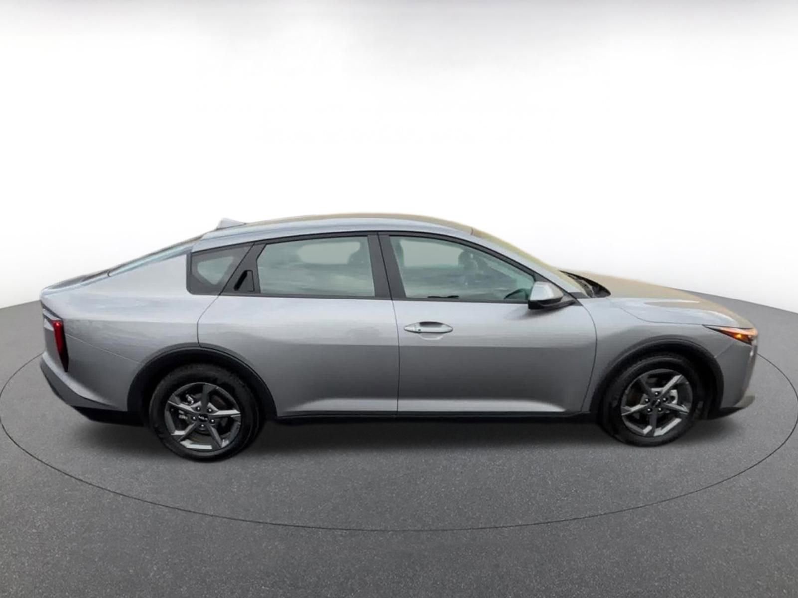 Thumbnail: 2025 Kia K4 - 16