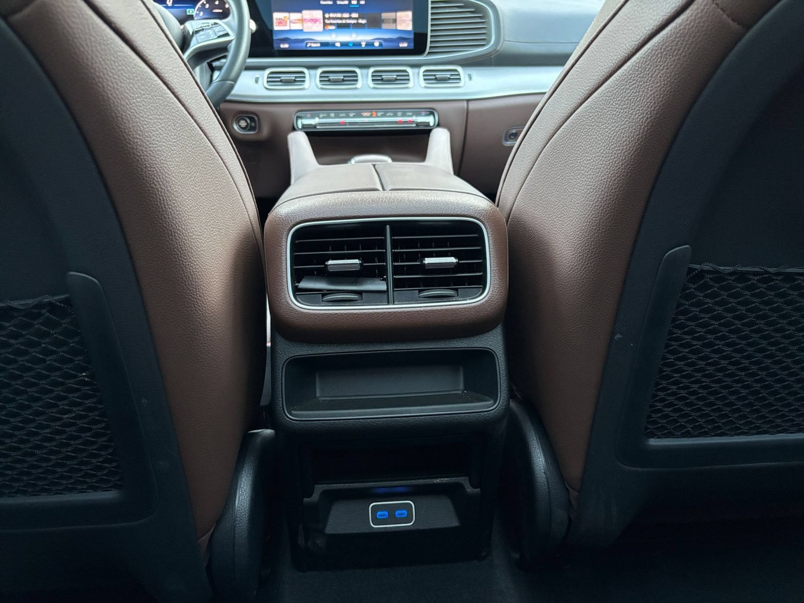 Thumbnail: 2026 Mercedes-Benz GLE - 25