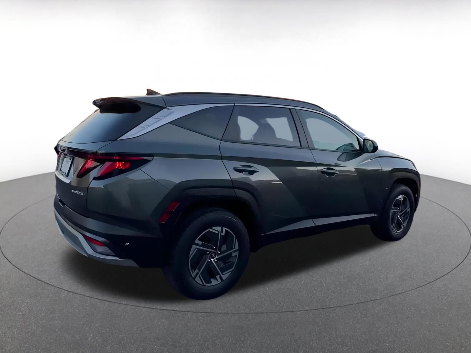 Thumbnail: 2025 Hyundai Tucson - 15