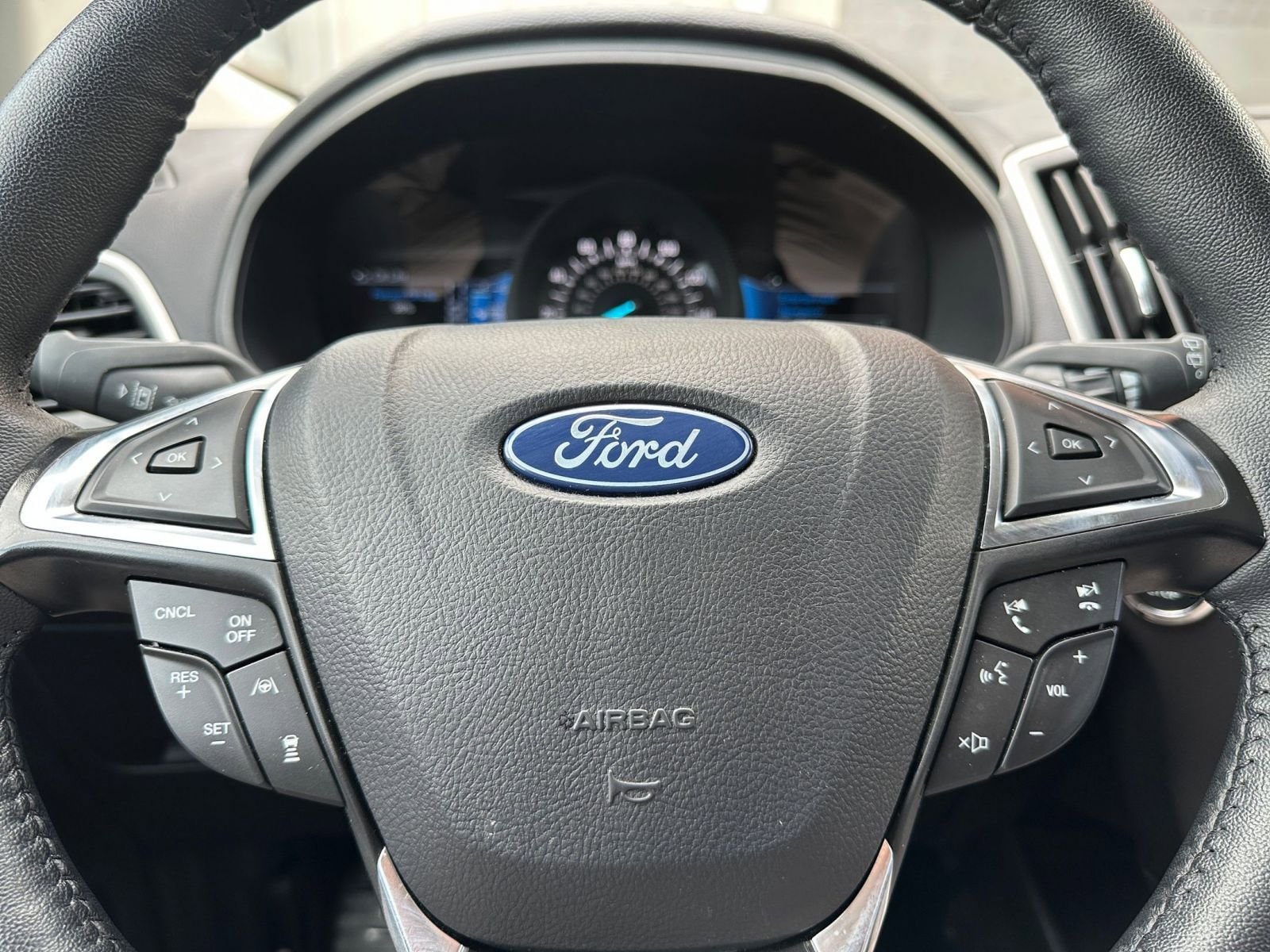 Thumbnail: 2024 Ford Edge - 28