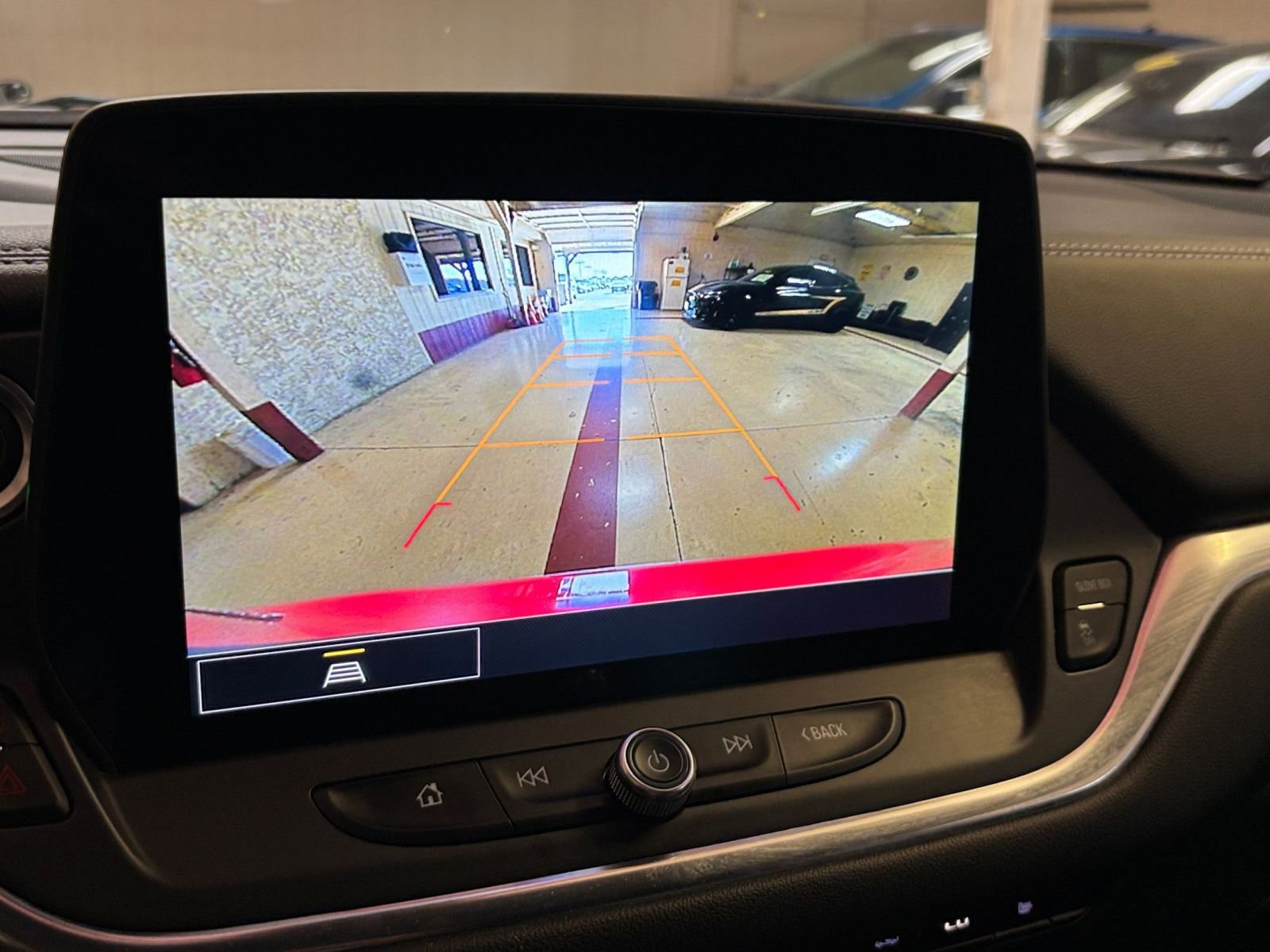 Thumbnail: 2025 Chevrolet Blazer - 24