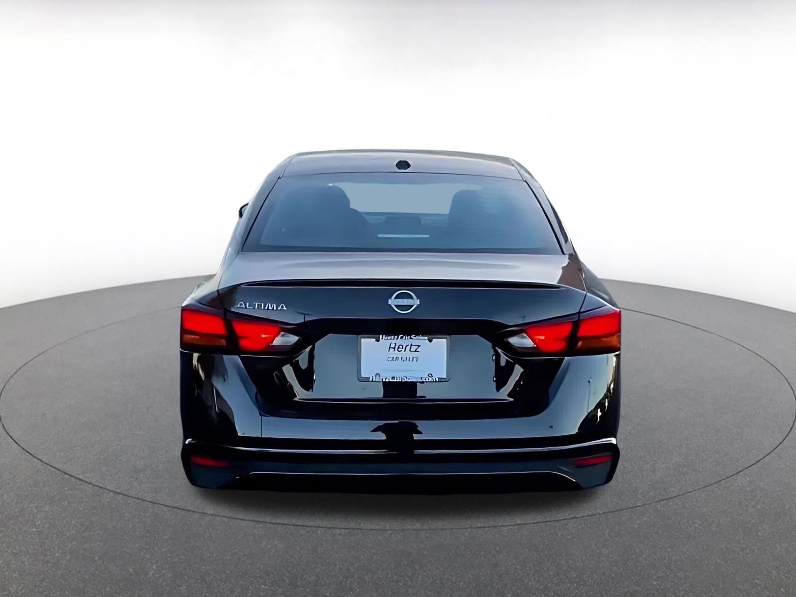 Thumbnail: 2025 Nissan Altima - 11