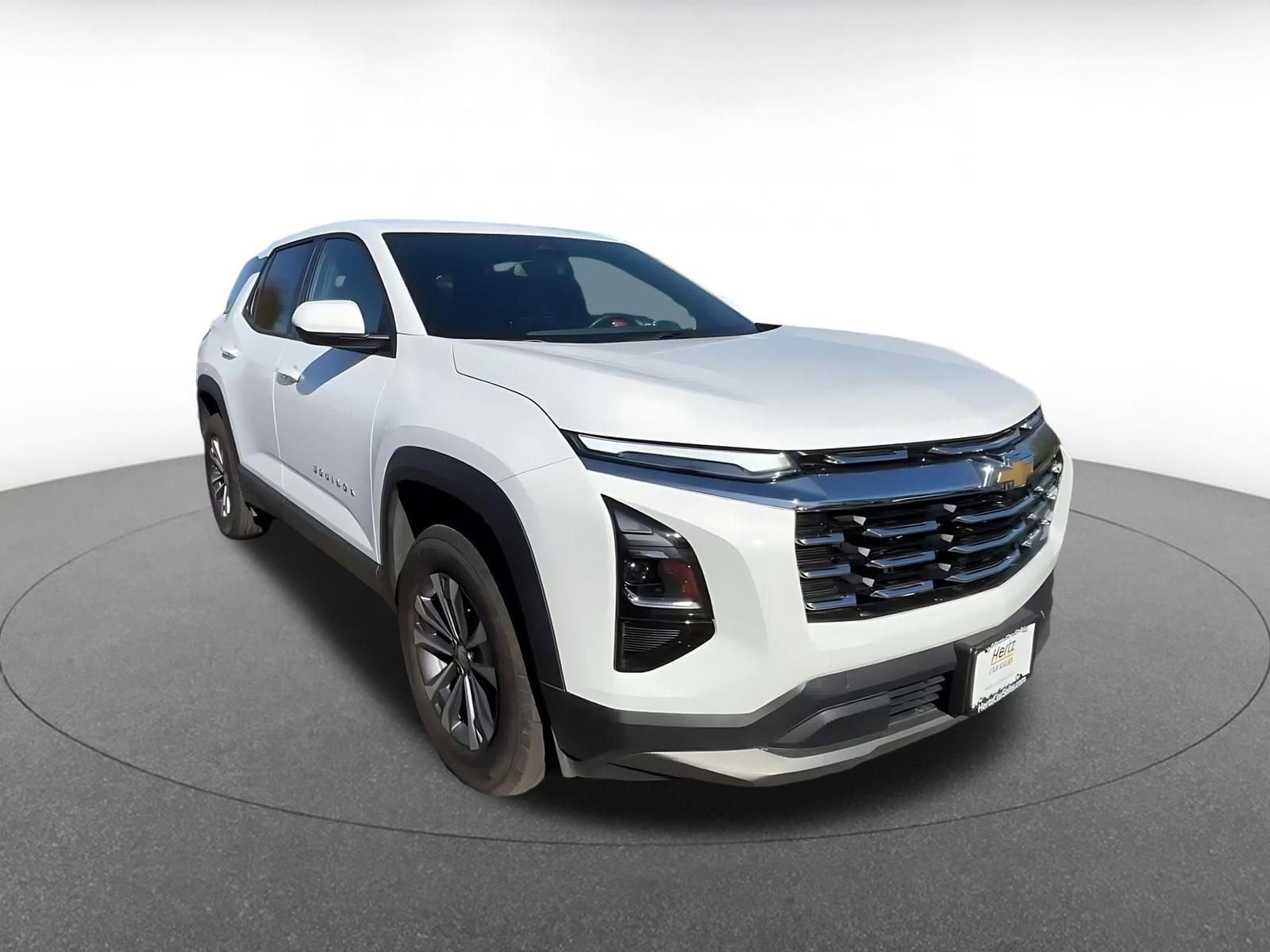 Thumbnail: 2025 Chevrolet Equinox - 3