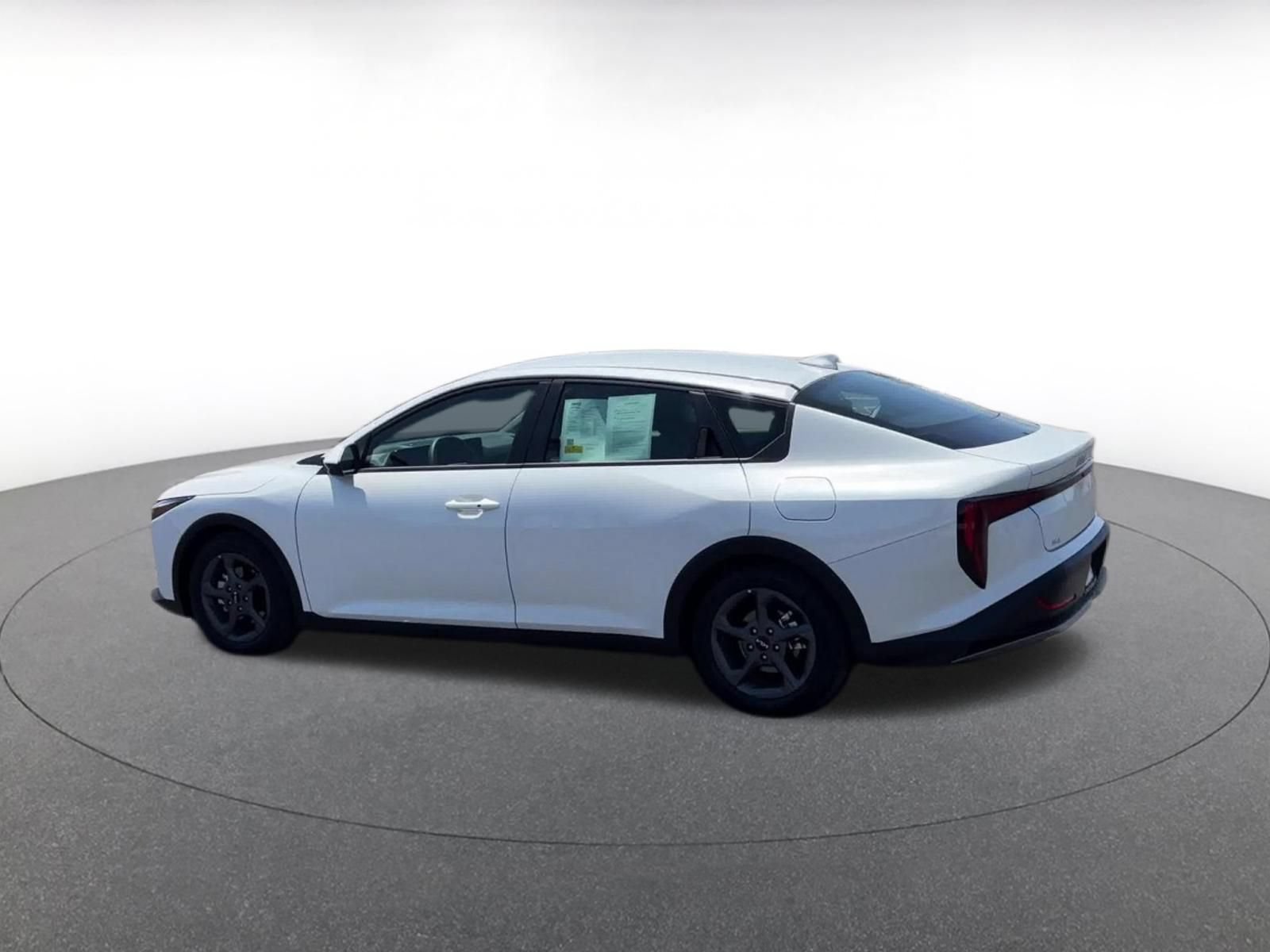 Thumbnail: 2026 Kia K4 - 10