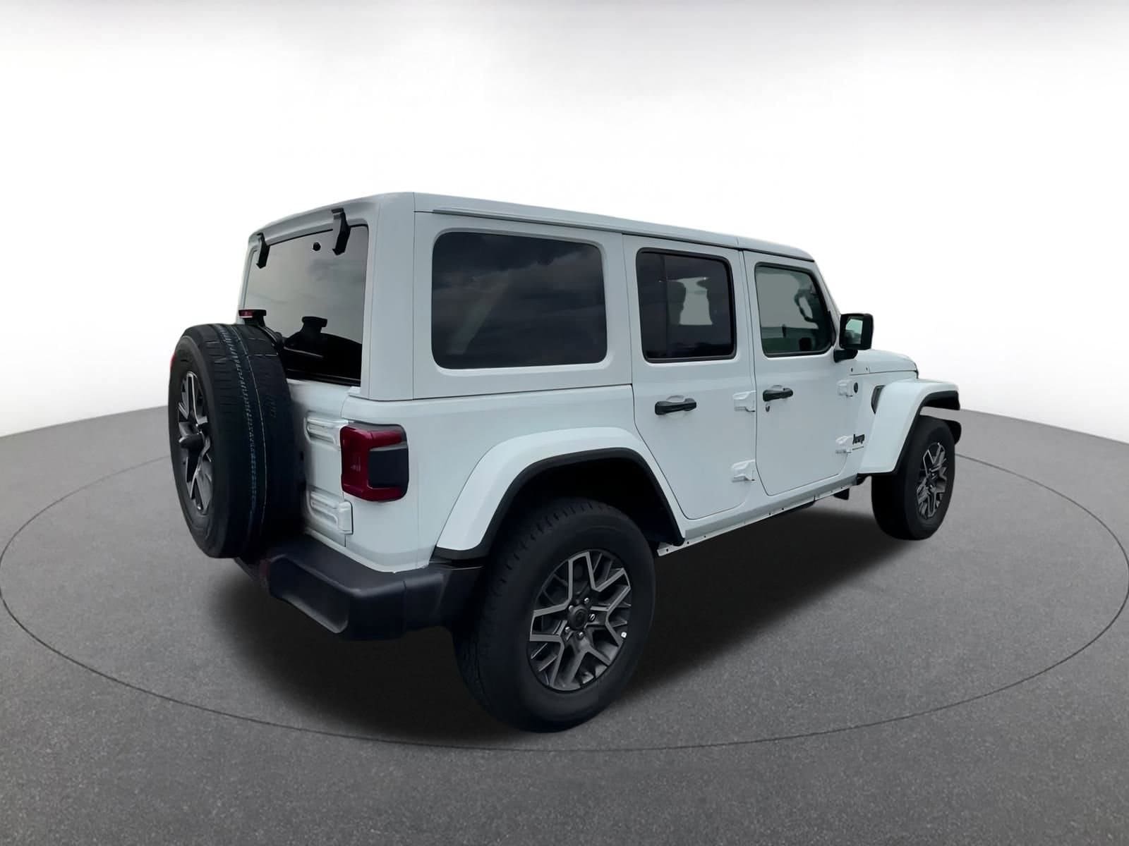 Thumbnail: 2025 Jeep Wrangler - 14