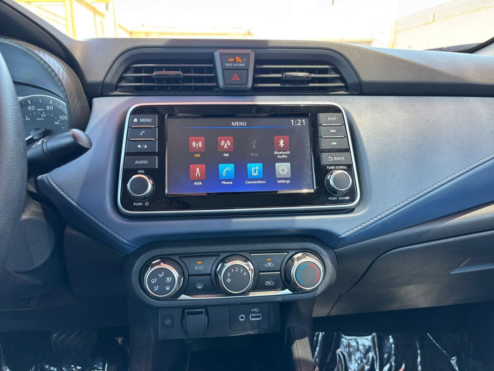 Thumbnail: 2025 Nissan Versa - 17