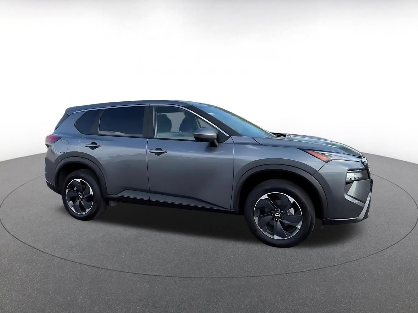 Thumbnail: 2025 Nissan Rogue - 2
