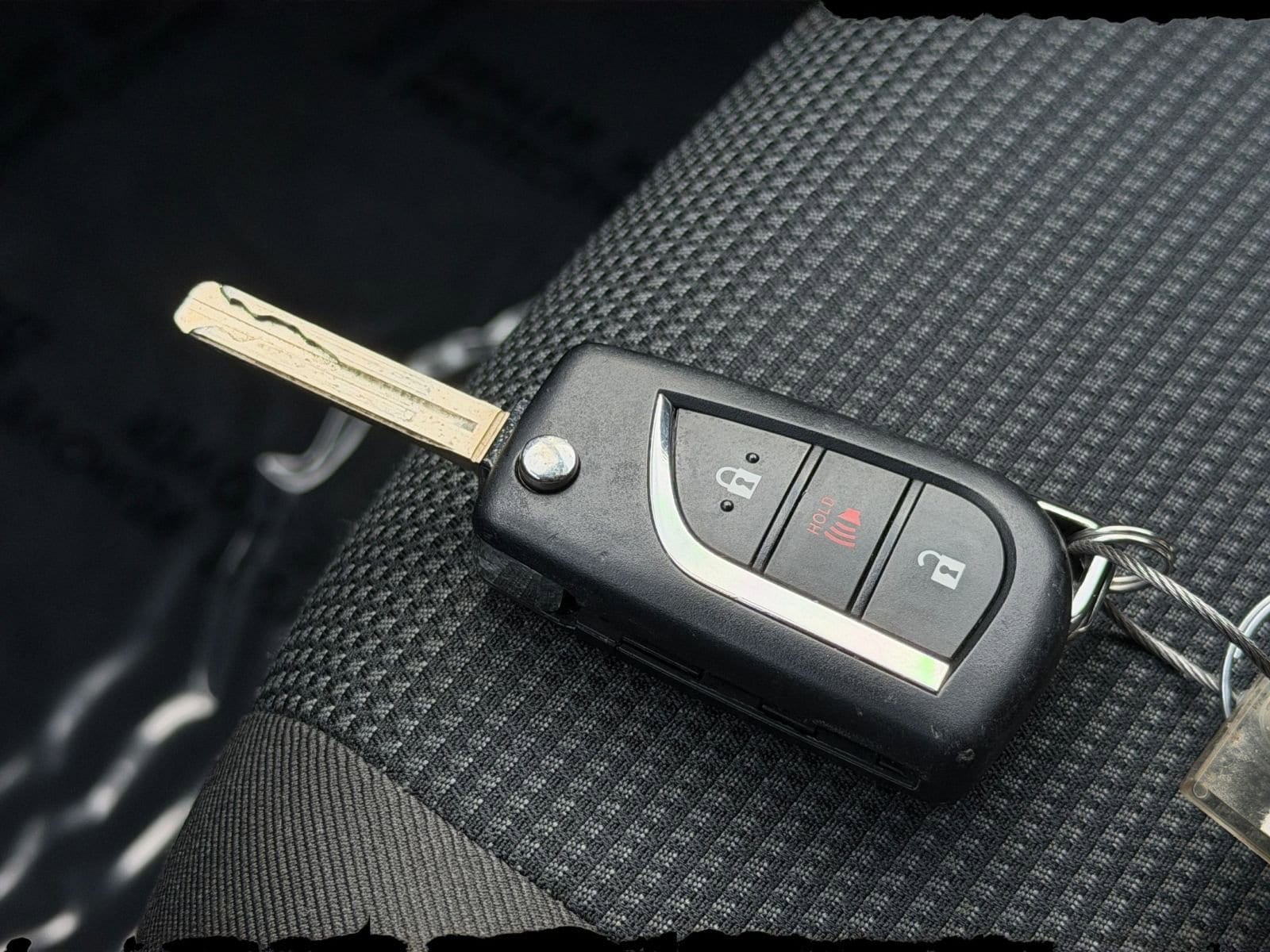 Thumbnail: 2025 Toyota RAV4 - 22