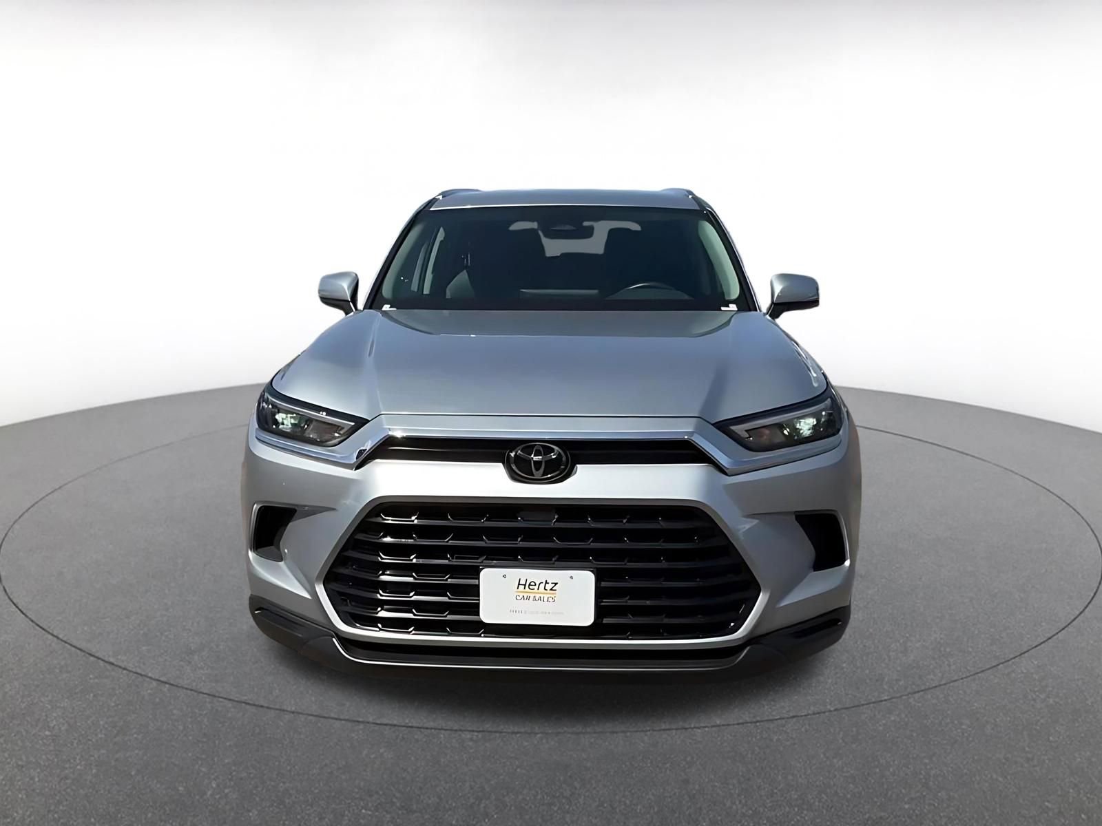 Thumbnail: 2025 Toyota Grand Highlander - 4