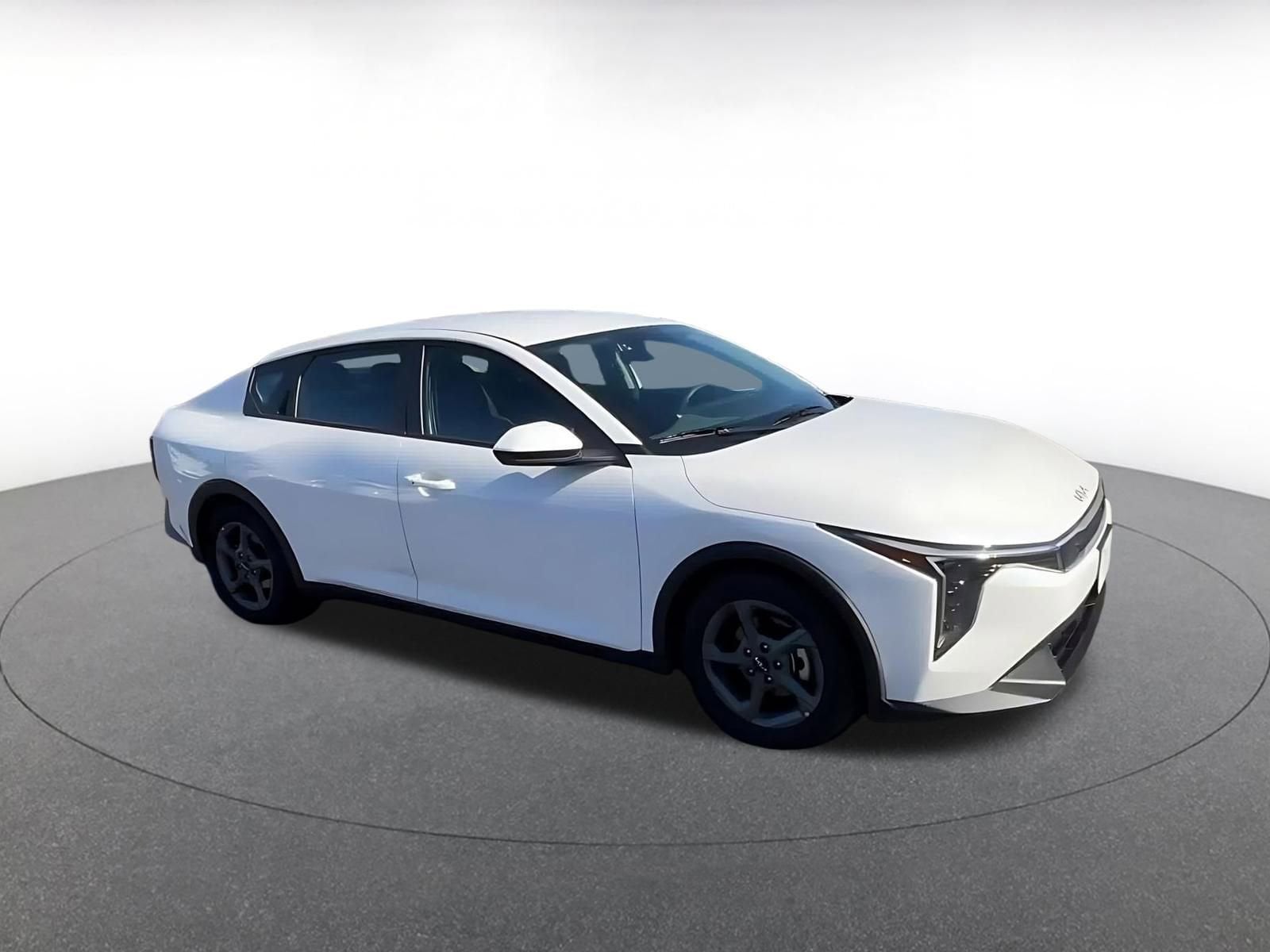 Thumbnail: 2025 Kia K4 - 2