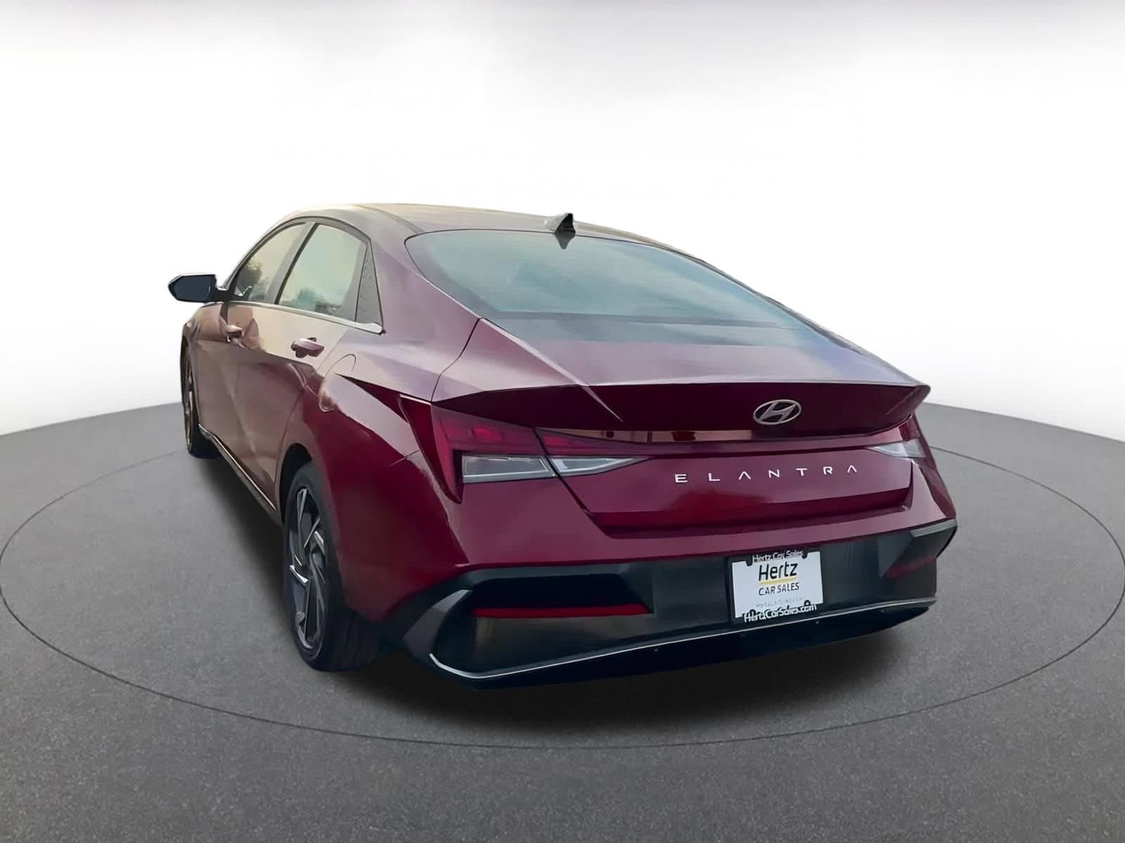 Thumbnail: 2025 Hyundai Elantra - 9