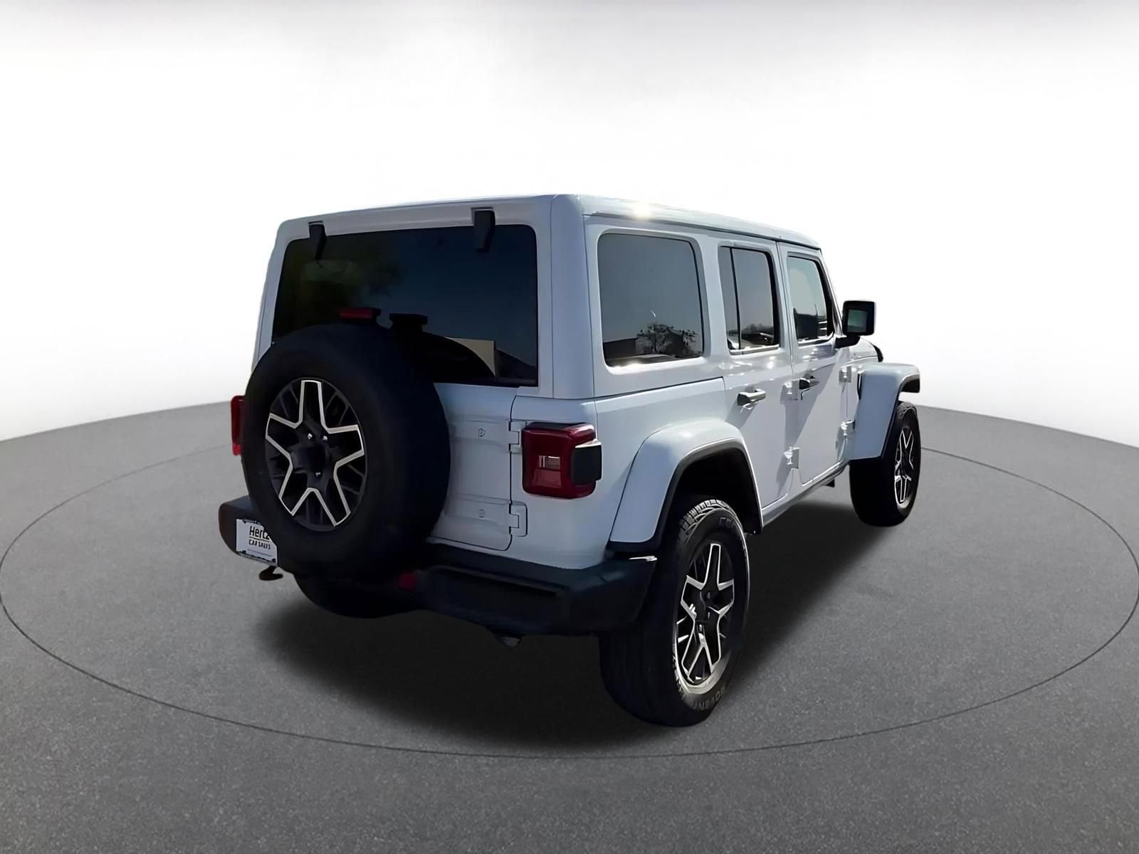Thumbnail: 2025 Jeep Wrangler - 15