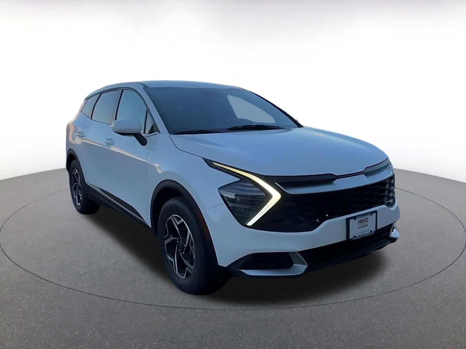 Thumbnail: 2025 Kia Sportage - 3