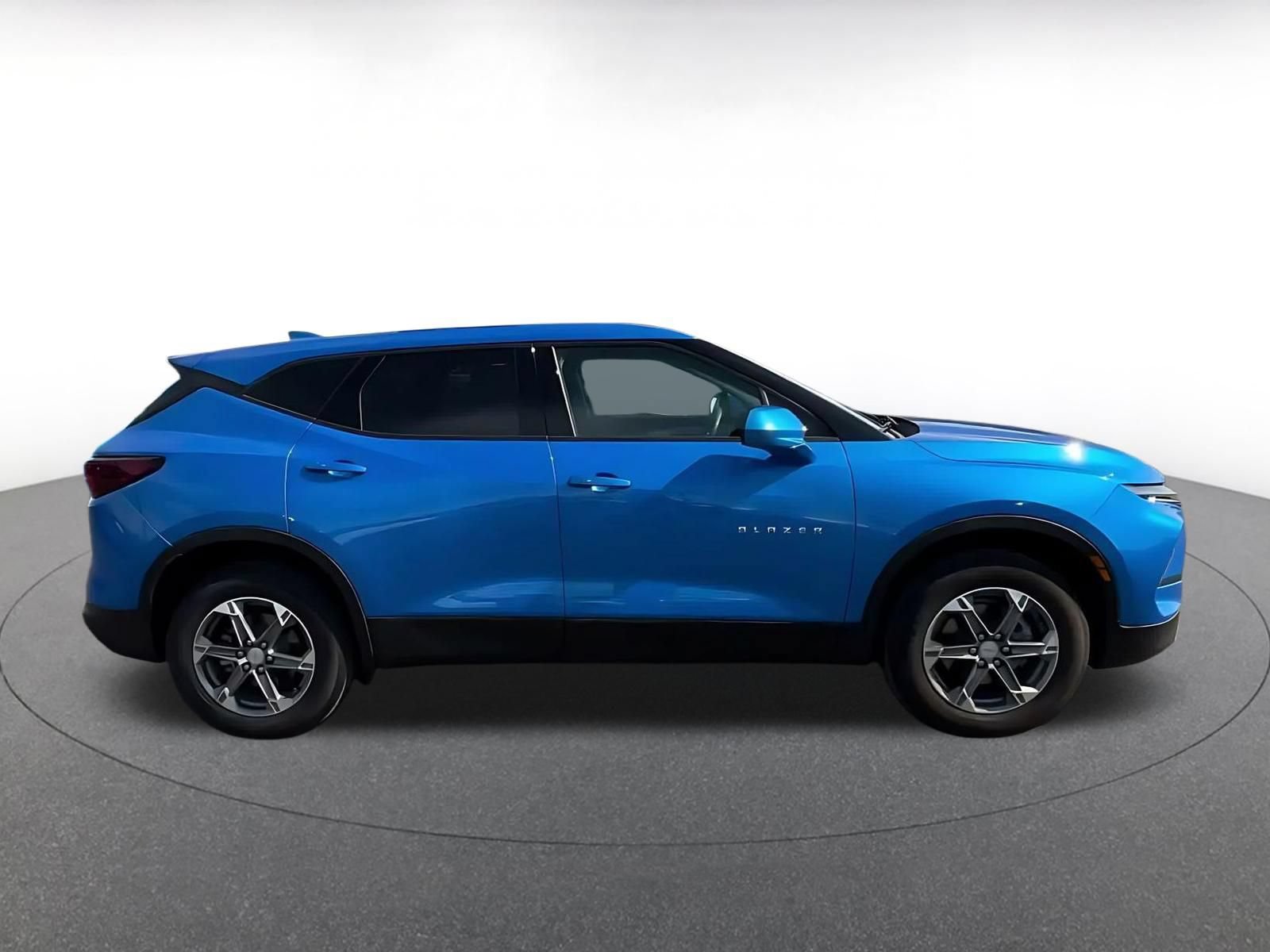 Thumbnail: 2025 Chevrolet Blazer - 13