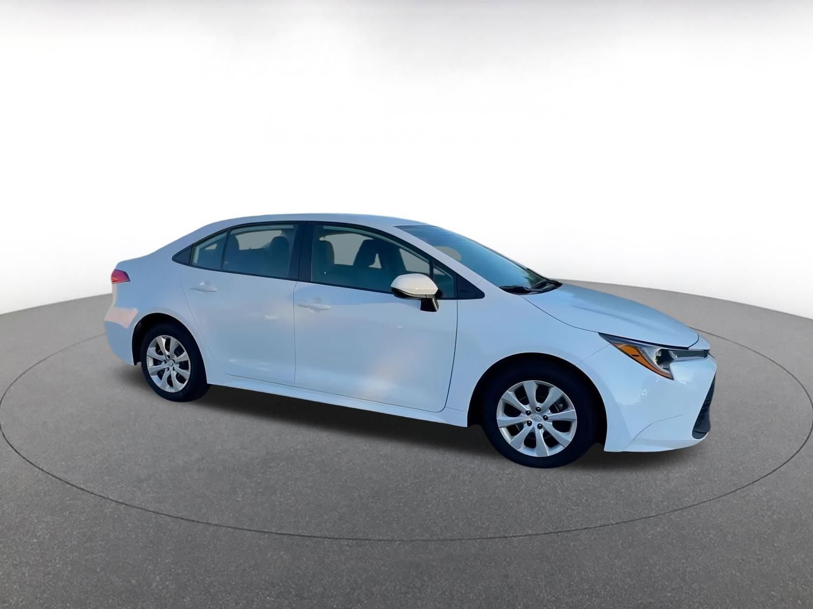 Thumbnail: 2025 Toyota Corolla - 2