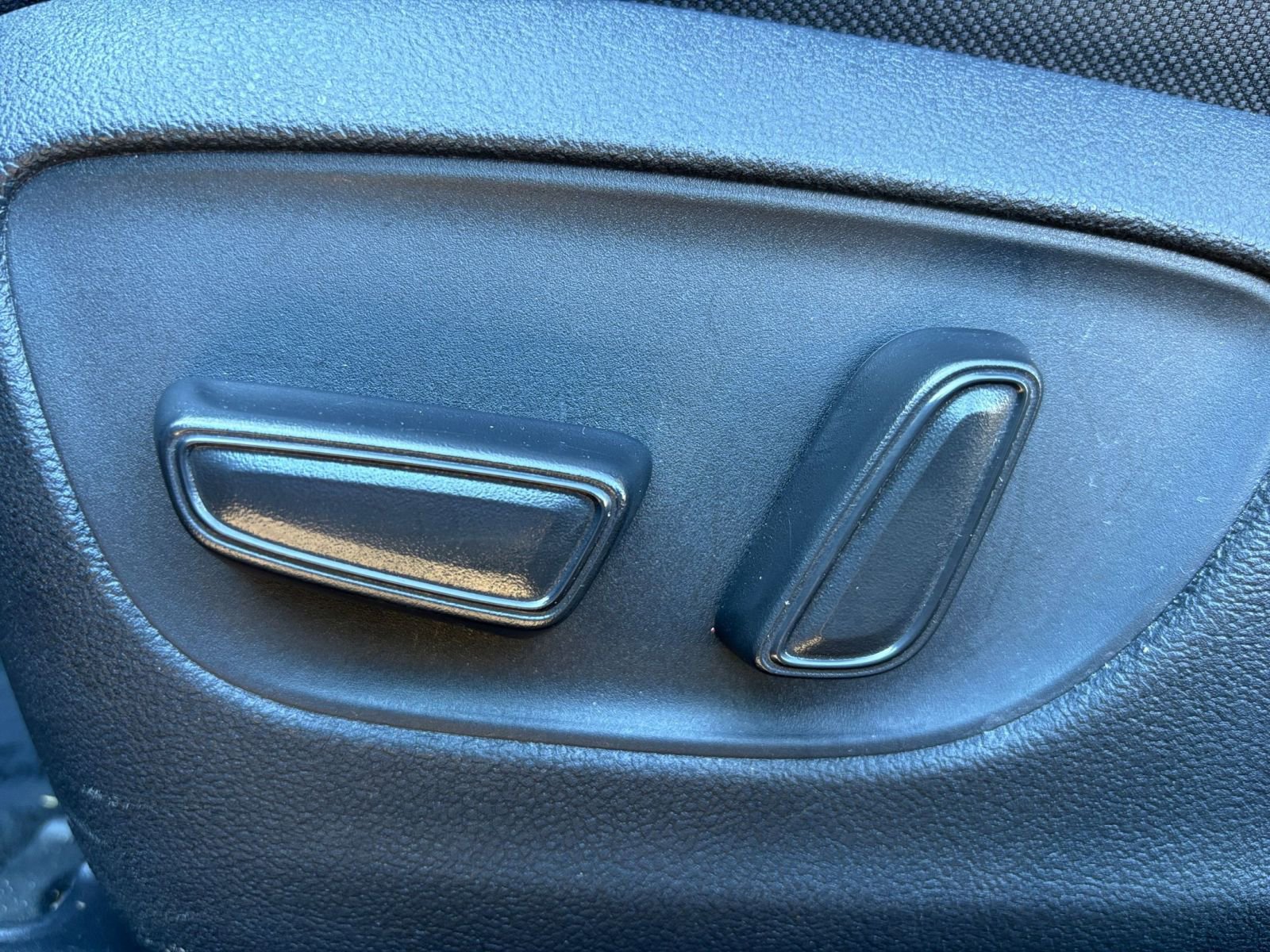 Thumbnail: 2025 Toyota Highlander - 24