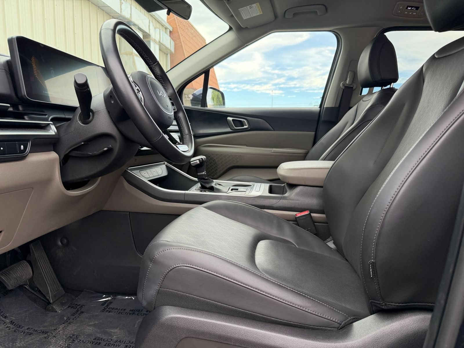 Thumbnail: 2026 Kia Carnival - 29
