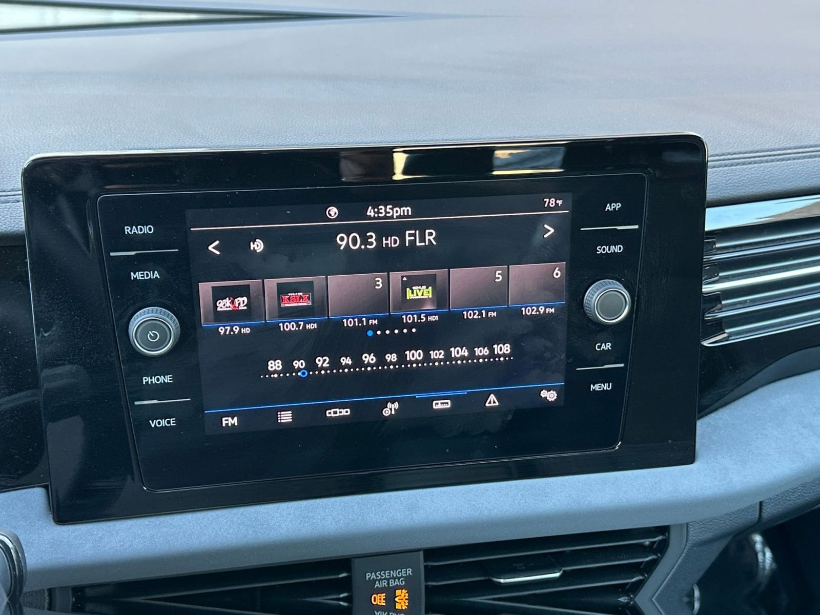 Thumbnail: 2025 Volkswagen Jetta - 21