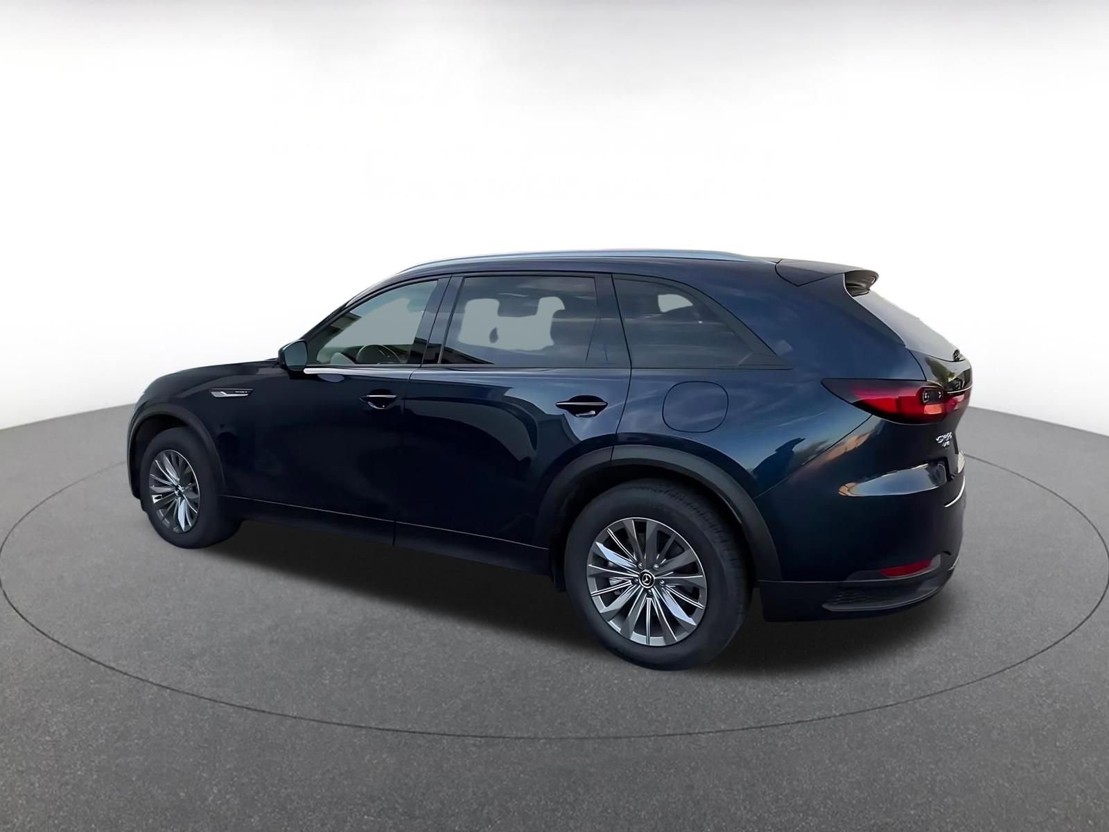 Thumbnail: 2025 Mazda CX-90 - 10