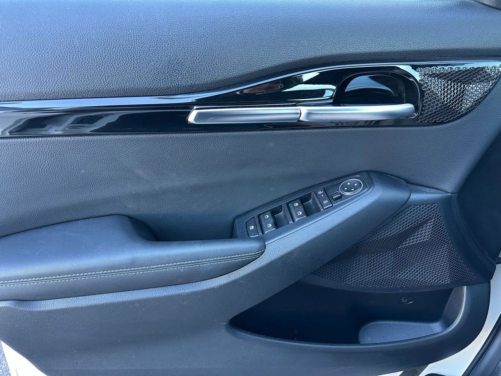 Thumbnail: 2025 Kia Seltos - 20