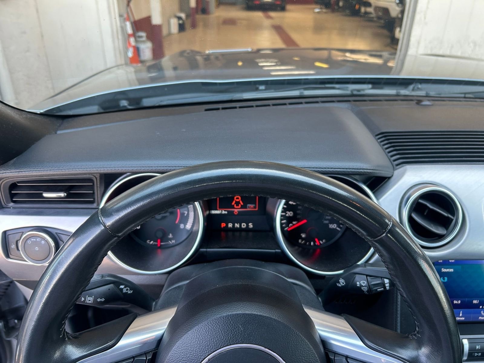2023 Ford Mustang  33
