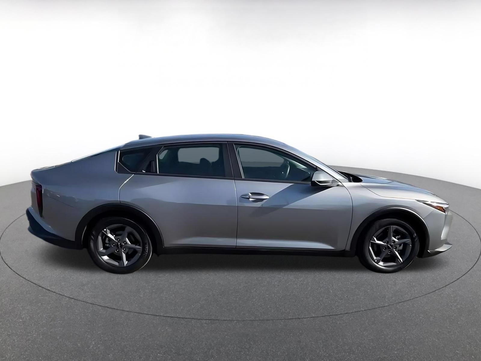 Thumbnail: 2026 Kia K4 - 15