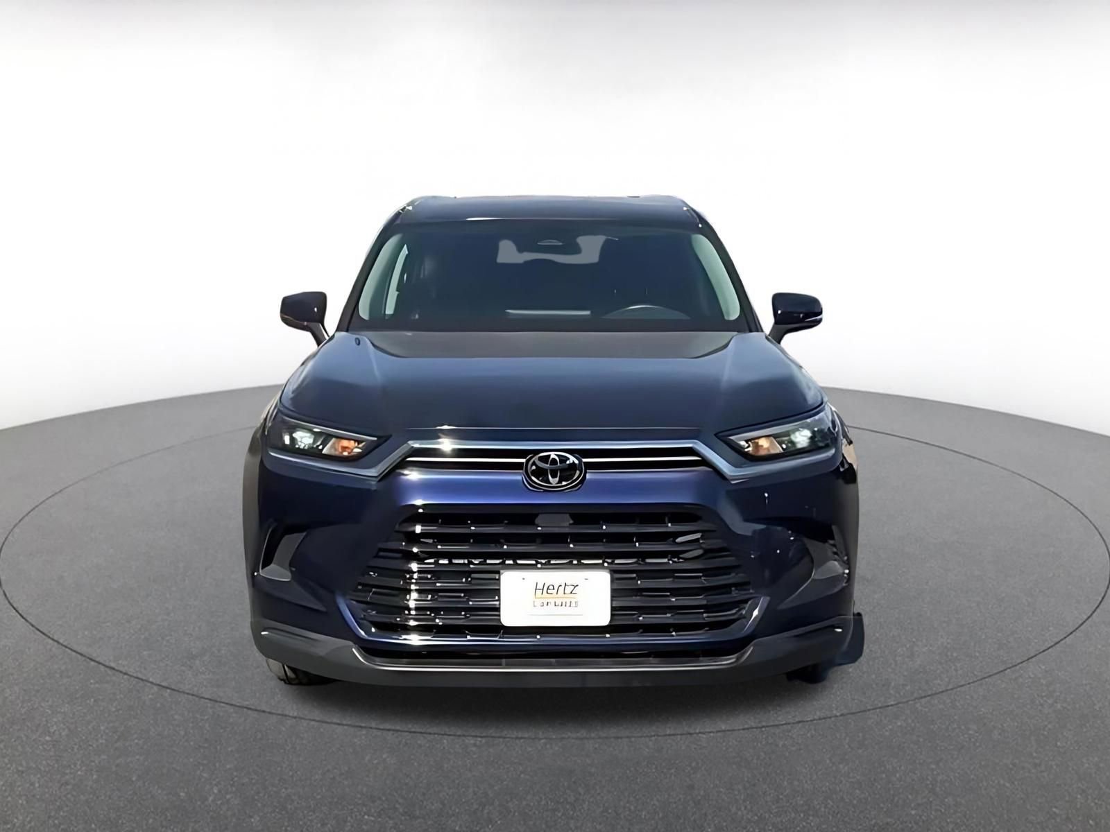 Thumbnail: 2025 Toyota Grand Highlander - 4