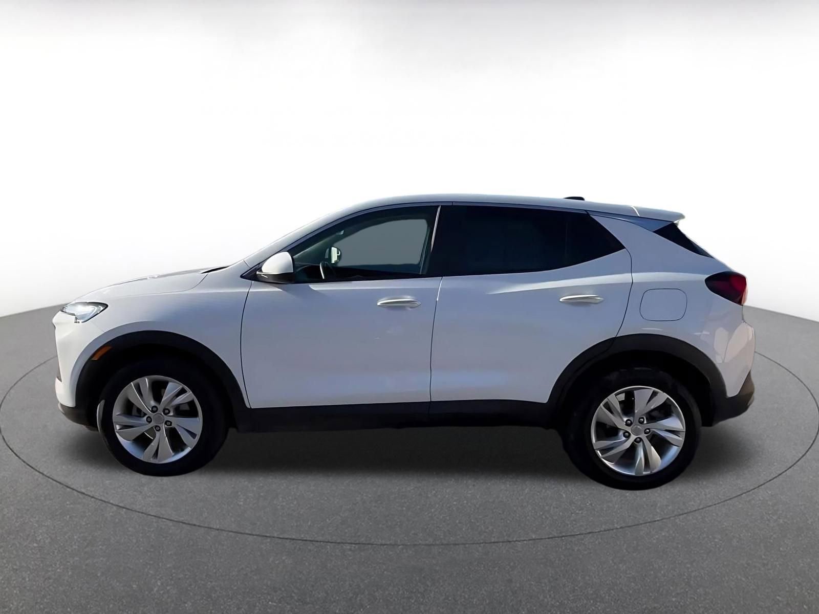 Thumbnail: 2025 Buick Encore GX - 9