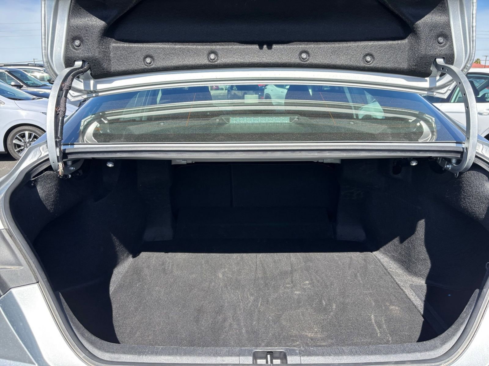 Thumbnail: 2025 Toyota Camry - 30