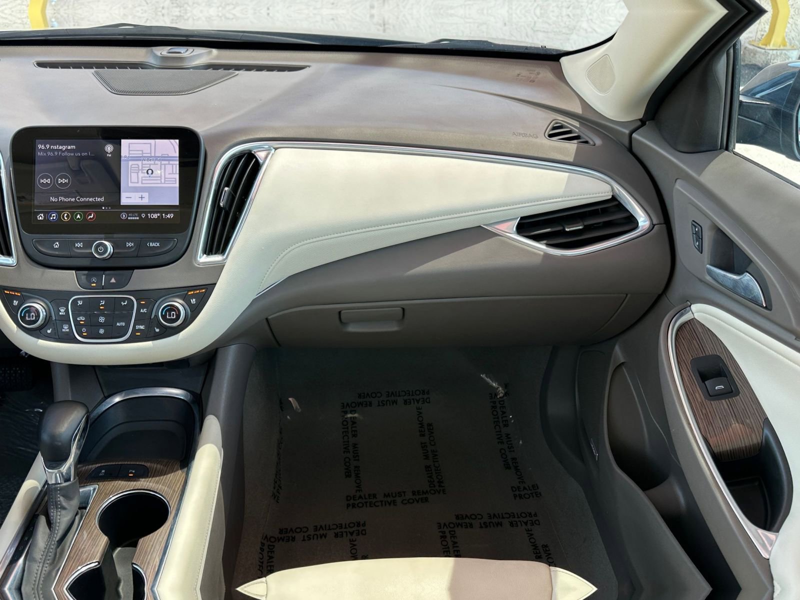 Thumbnail: 2024 Chevrolet Malibu - 35