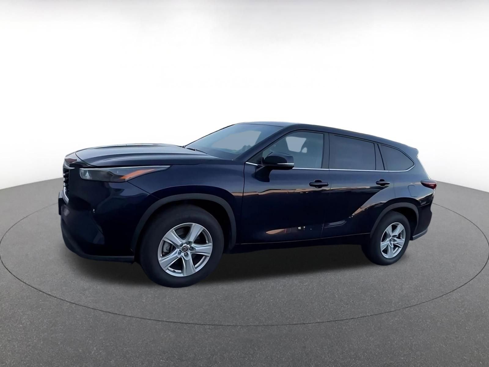 Thumbnail: 2025 Toyota Highlander - 8