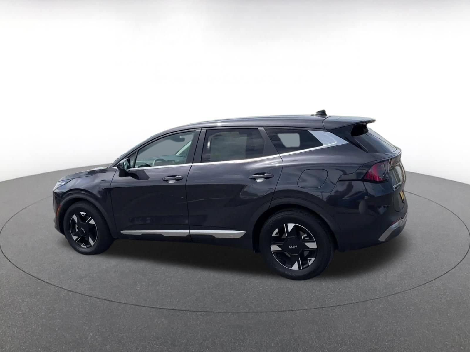 Thumbnail: 2026 Kia Sportage - 9