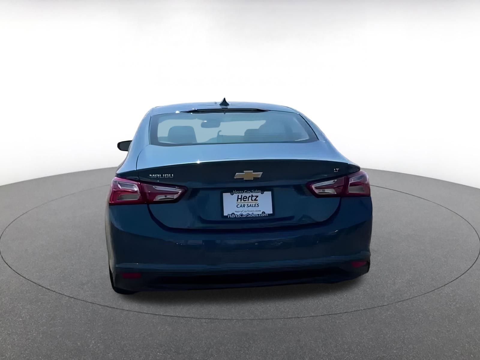 Thumbnail: 2024 Chevrolet Malibu - 11