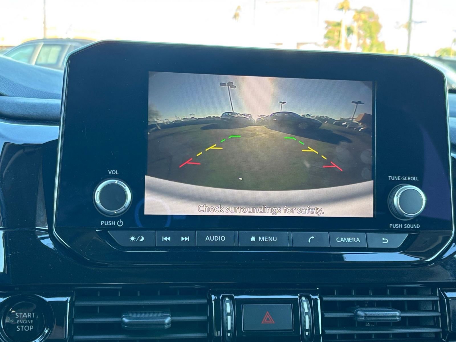 Thumbnail: 2025 Nissan Pathfinder - 17