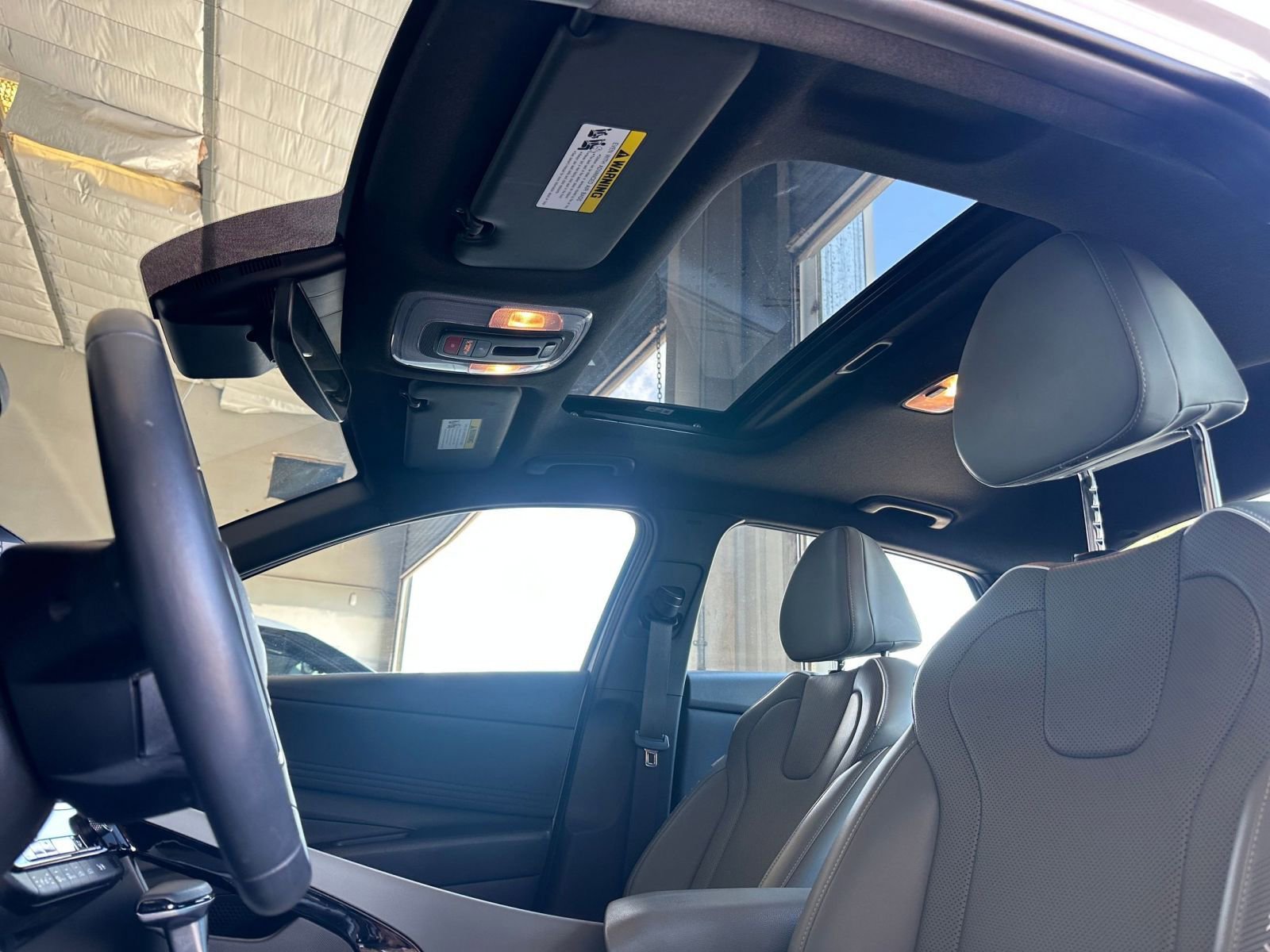 Thumbnail: 2025 Hyundai Elantra - 22