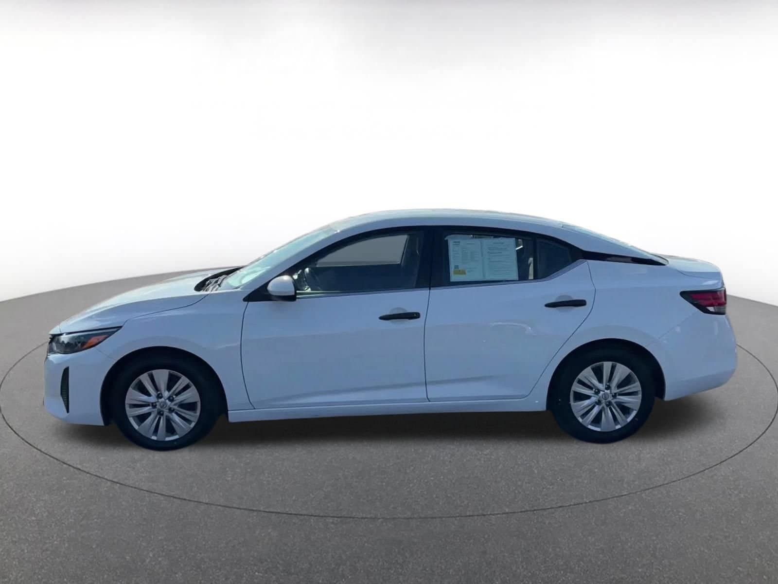 Thumbnail: 2025 Nissan Sentra - 8