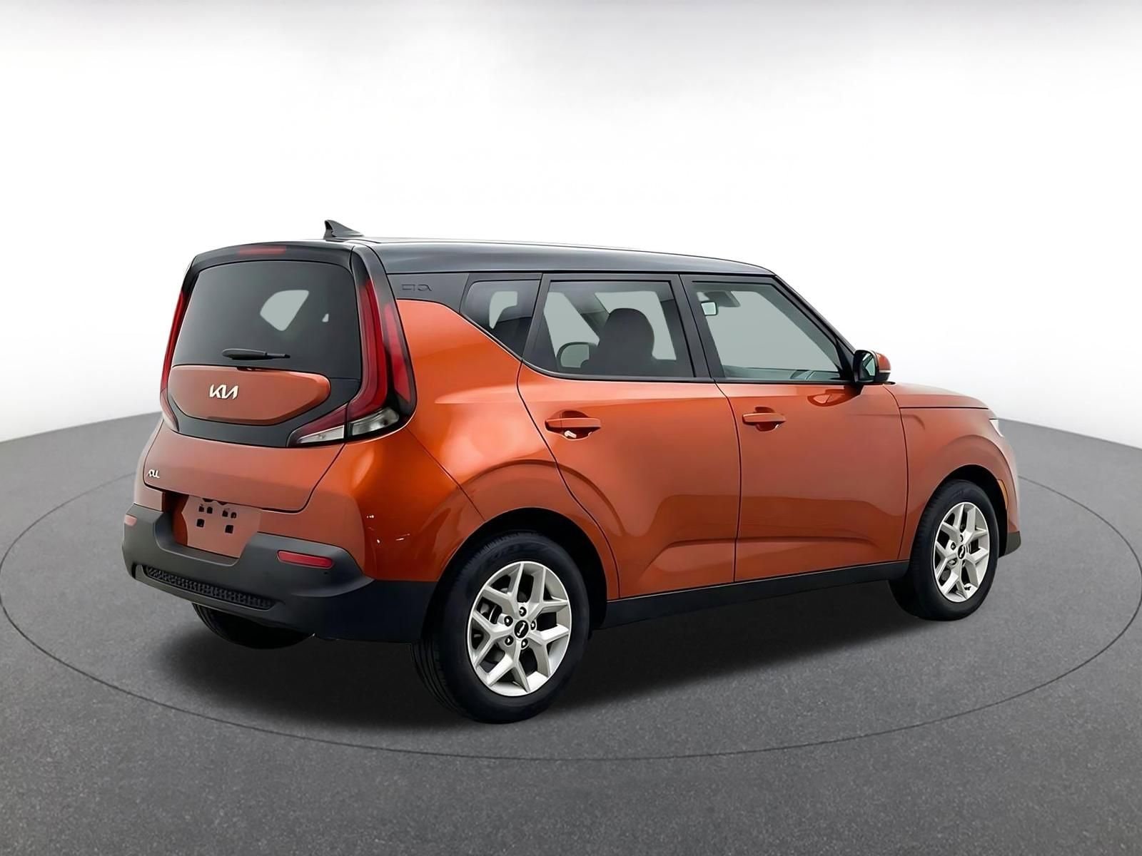 Thumbnail: 2025 Kia Soul - 11