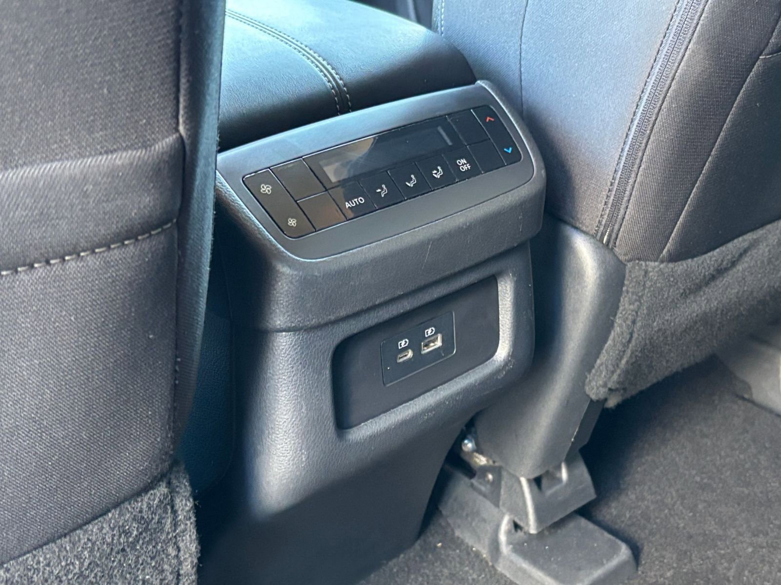 Thumbnail: 2025 Nissan Pathfinder - 27