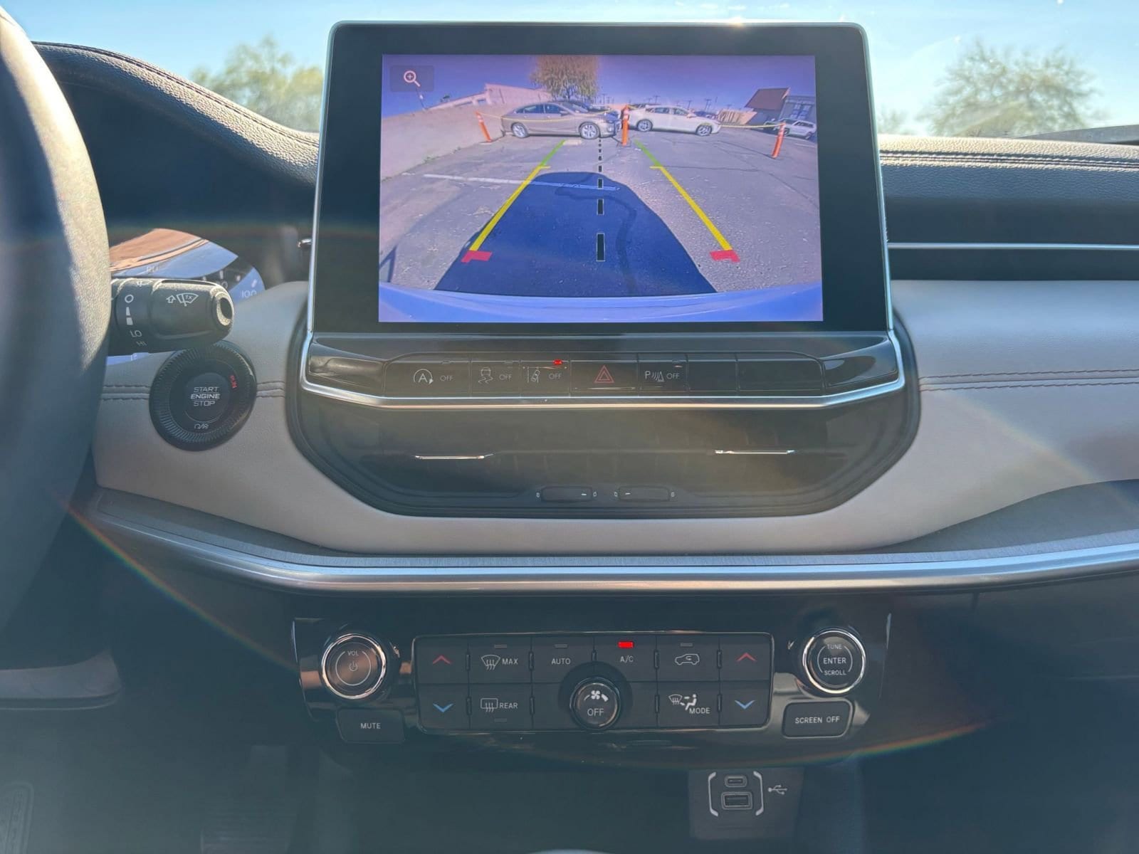 Thumbnail: 2025 Jeep Compass - 18