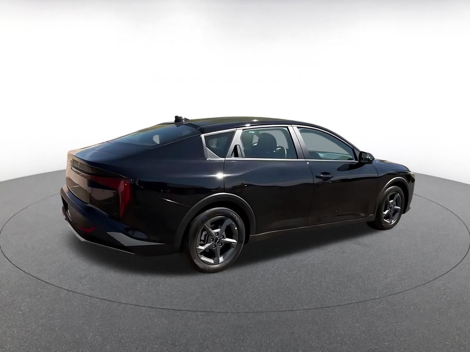 Thumbnail: 2025 Kia K4 - 15