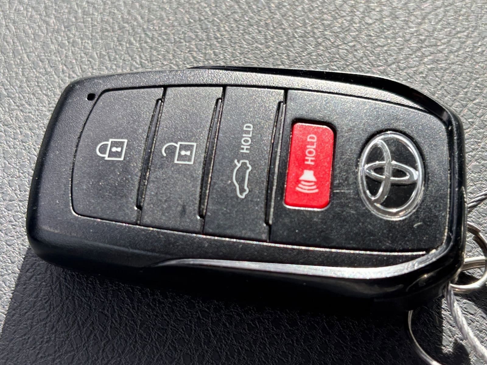 Thumbnail: 2025 Toyota Camry - 21