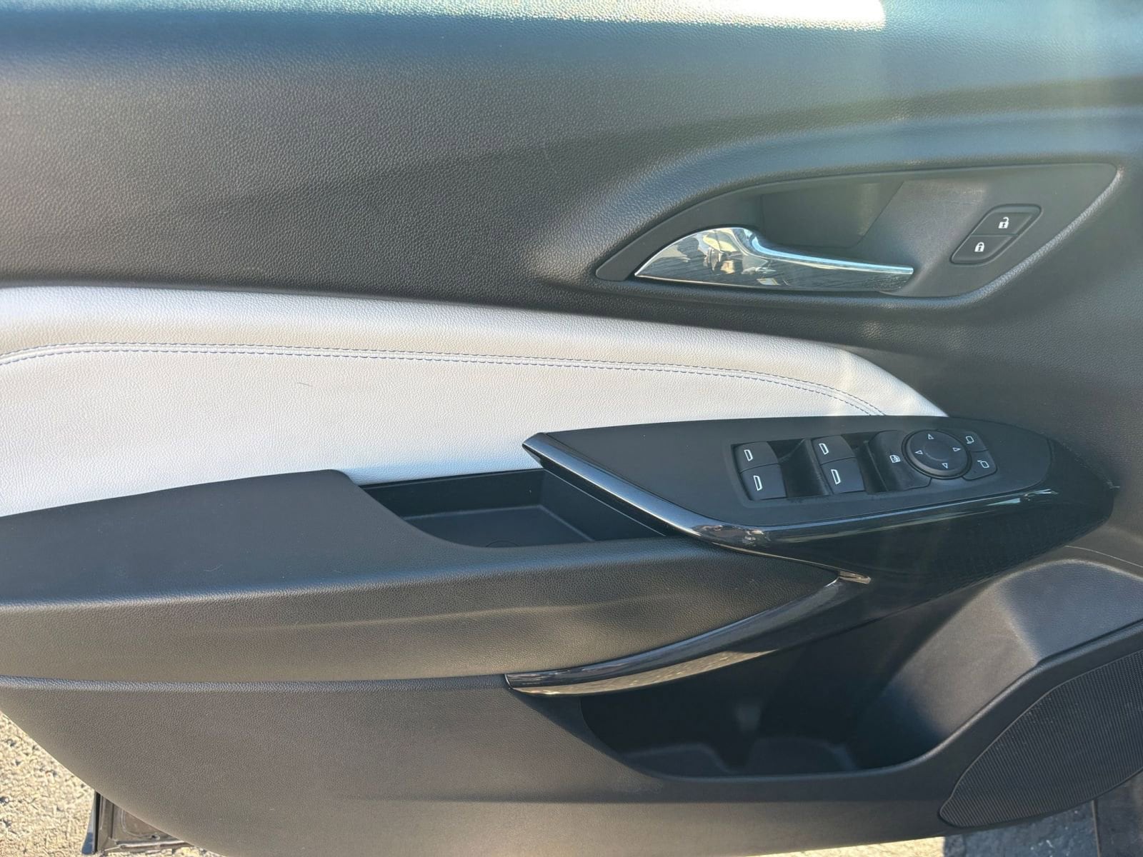 Thumbnail: 2025 Chevrolet Trax - 20