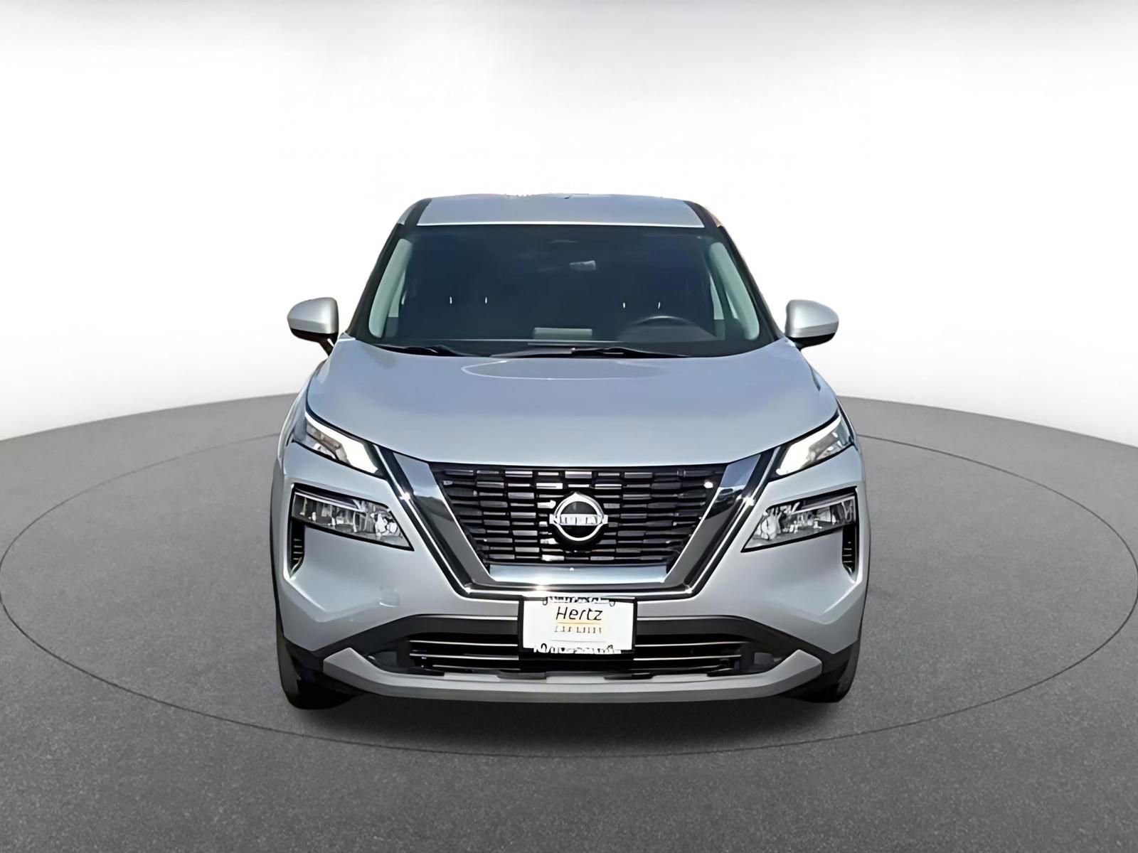 Thumbnail: 2025 Nissan Rogue - 4