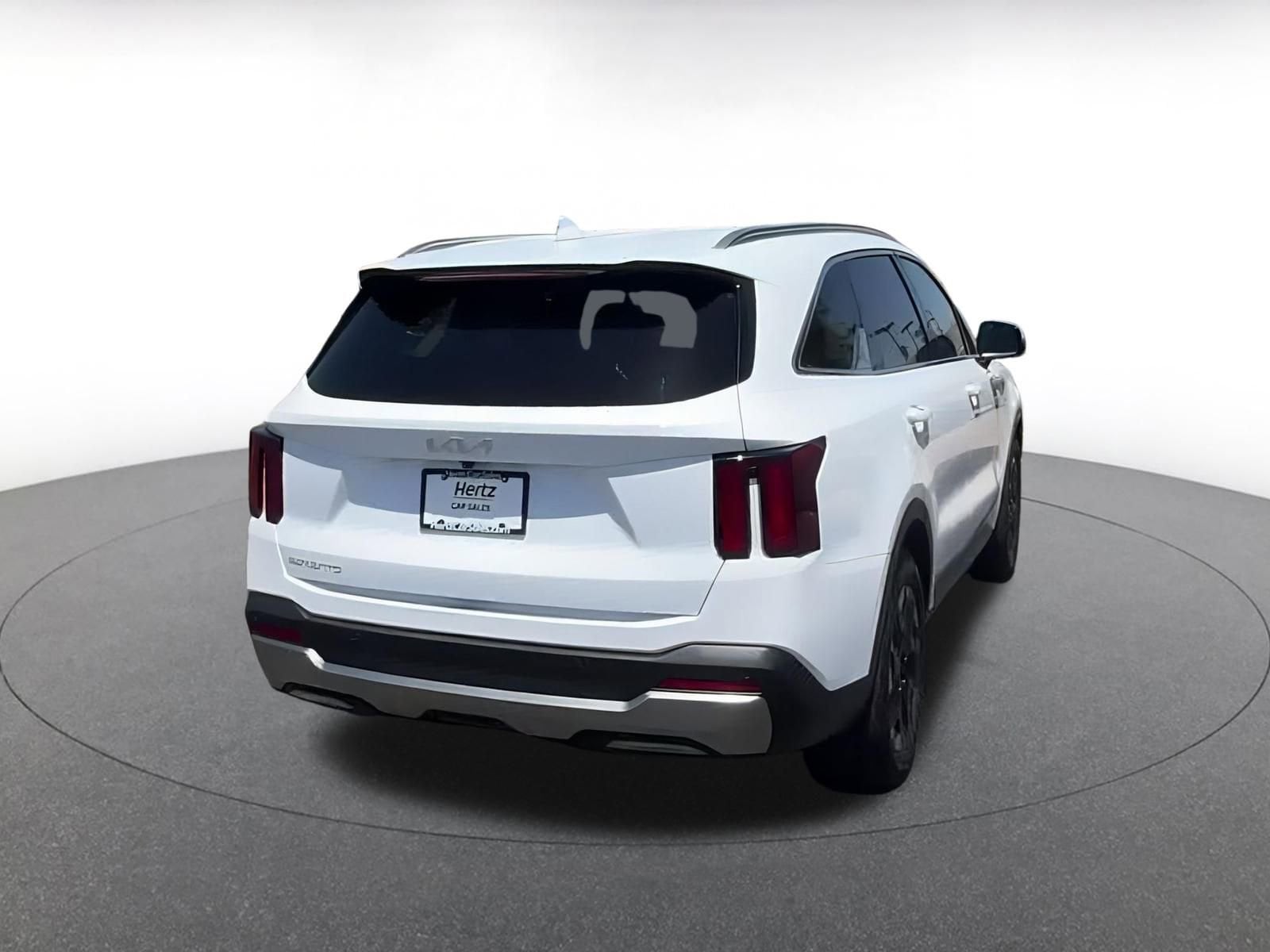 Thumbnail: 2024 Kia Sorento - 14