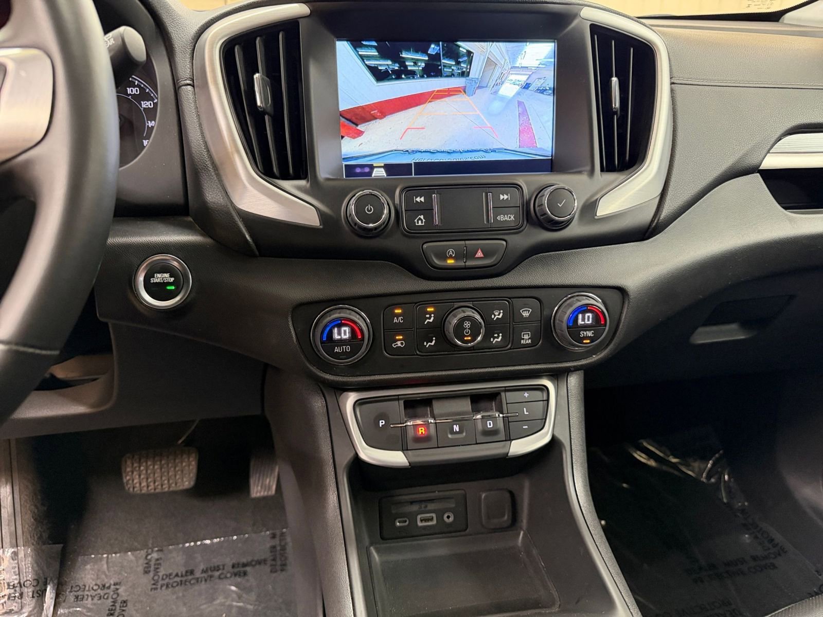 Thumbnail: 2024 GMC Terrain - 17