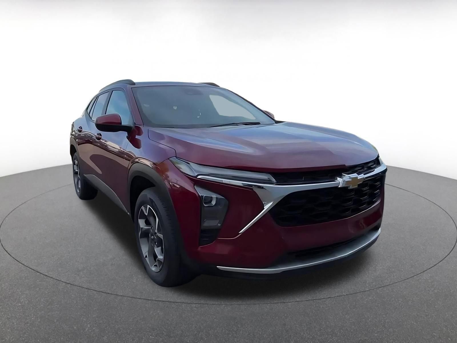 Thumbnail: 2025 Chevrolet Trax - 3