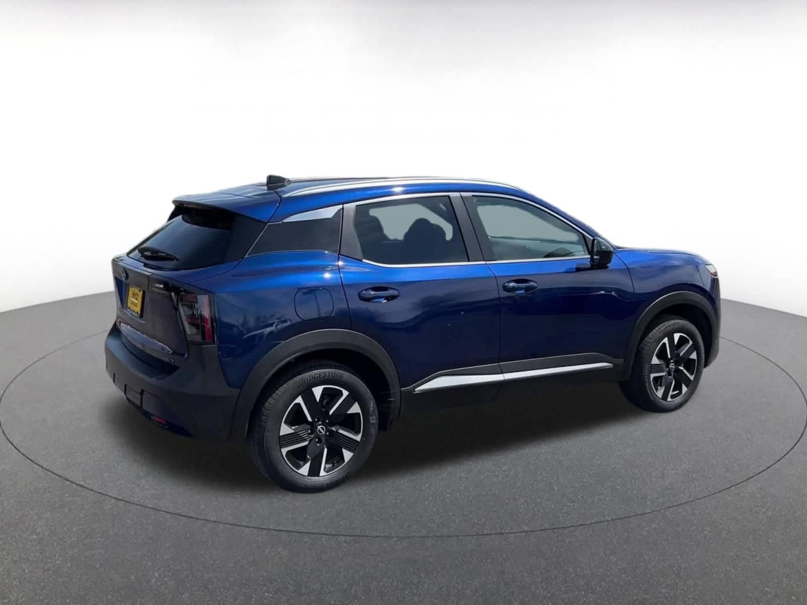 Thumbnail: 2026 Nissan Kicks - 13