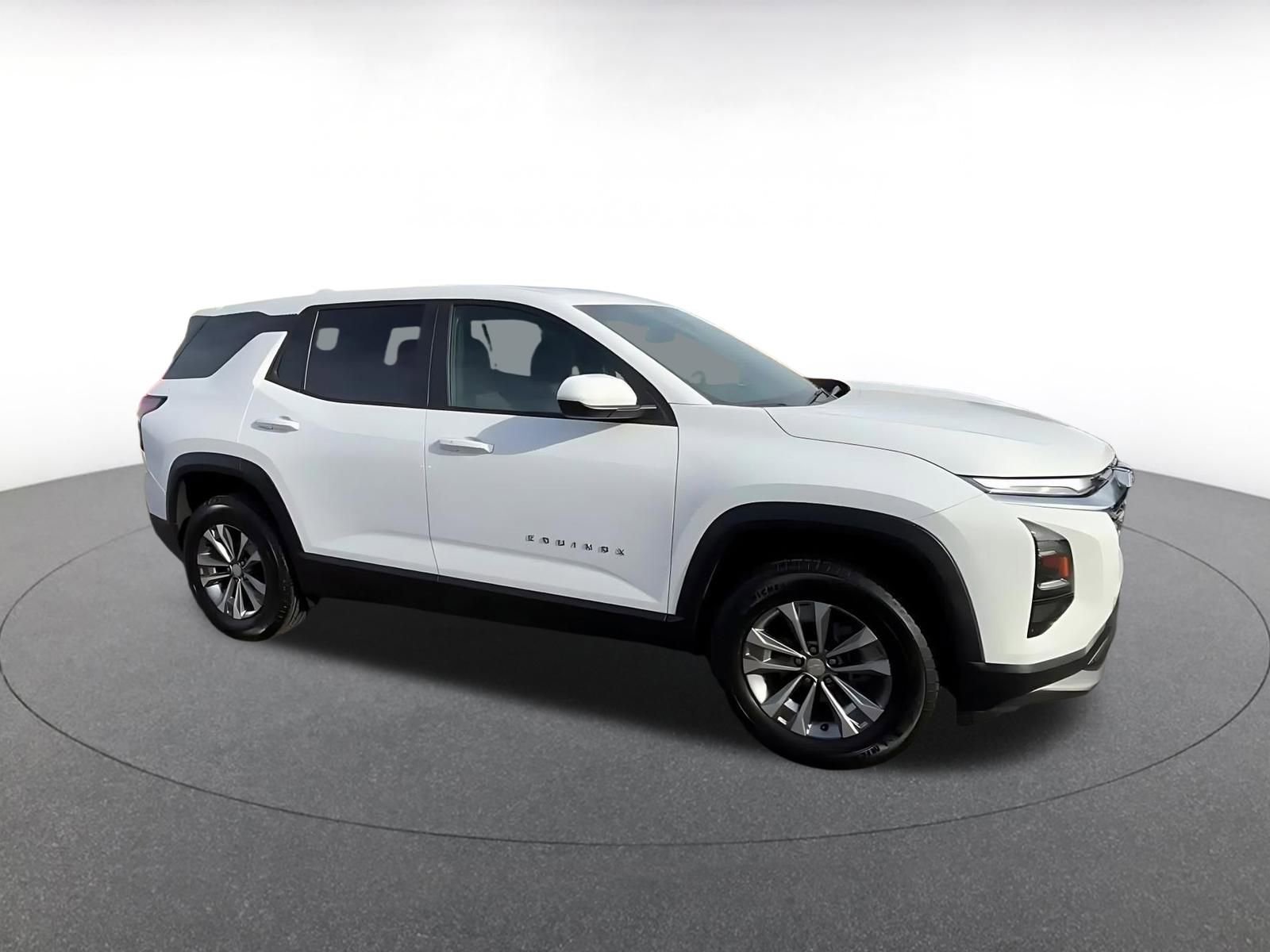 Thumbnail: 2025 Chevrolet Equinox - 2